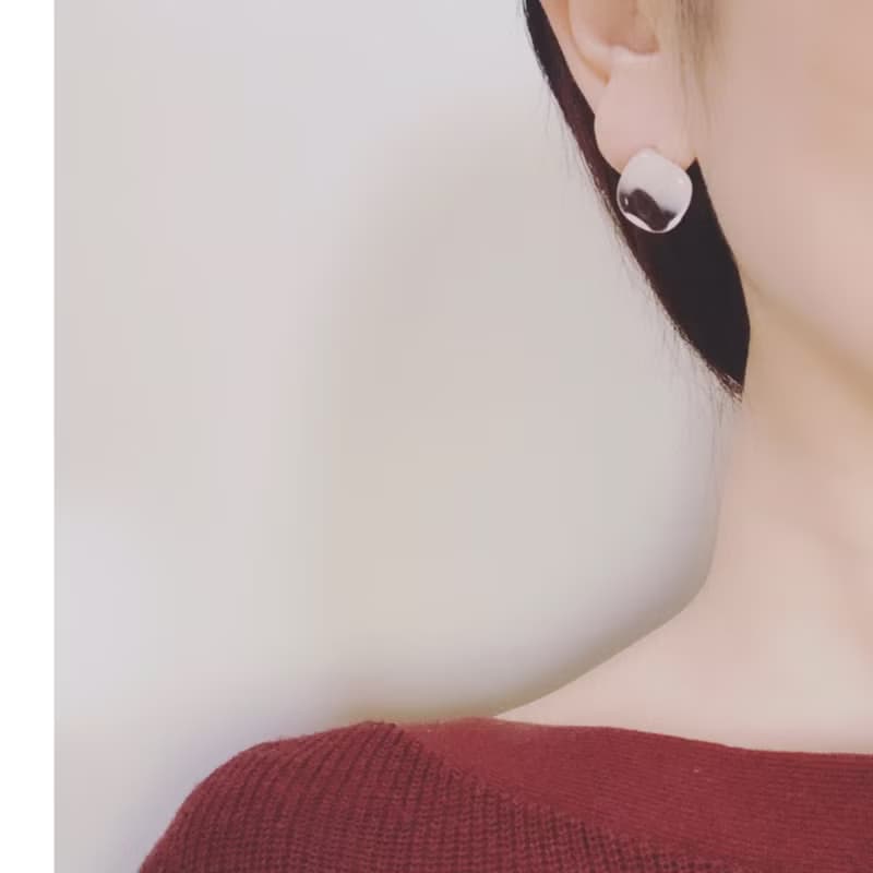 White Square Earring