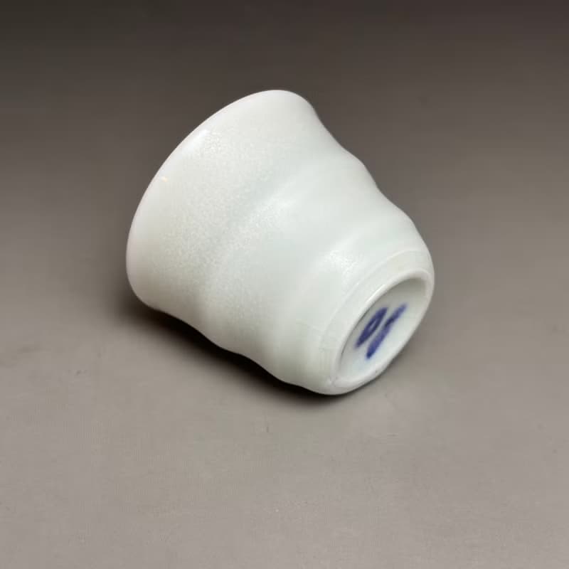 青瓷手作品茗茶杯 45ml
