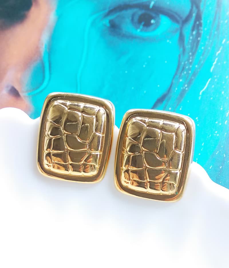 Vintage Jewelry 西洋古董飾品 金色調 鱷魚紋 小方形 針式耳環