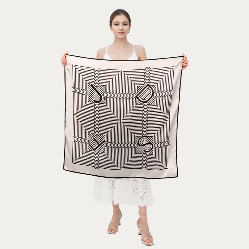 空中的浪漫大方巾絲巾90厘米 Jardin Des Fontaines