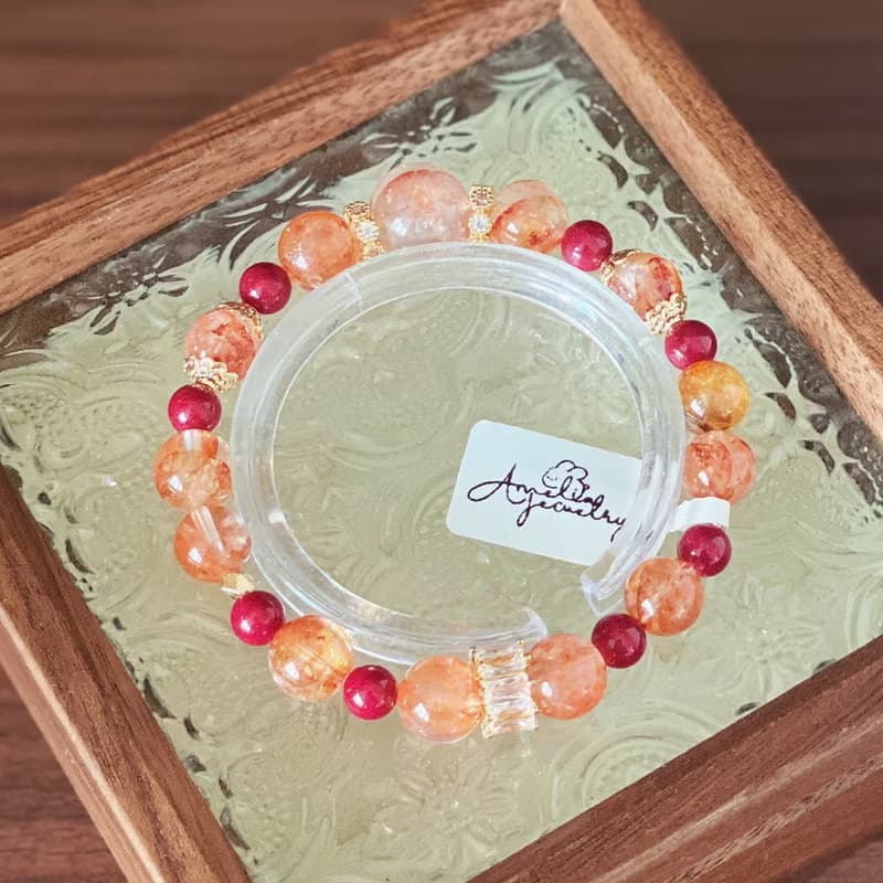 Amelia Jewelry丨摩羯座丨收藏級血砂膠花原創設計手鍊丨星座手鍊