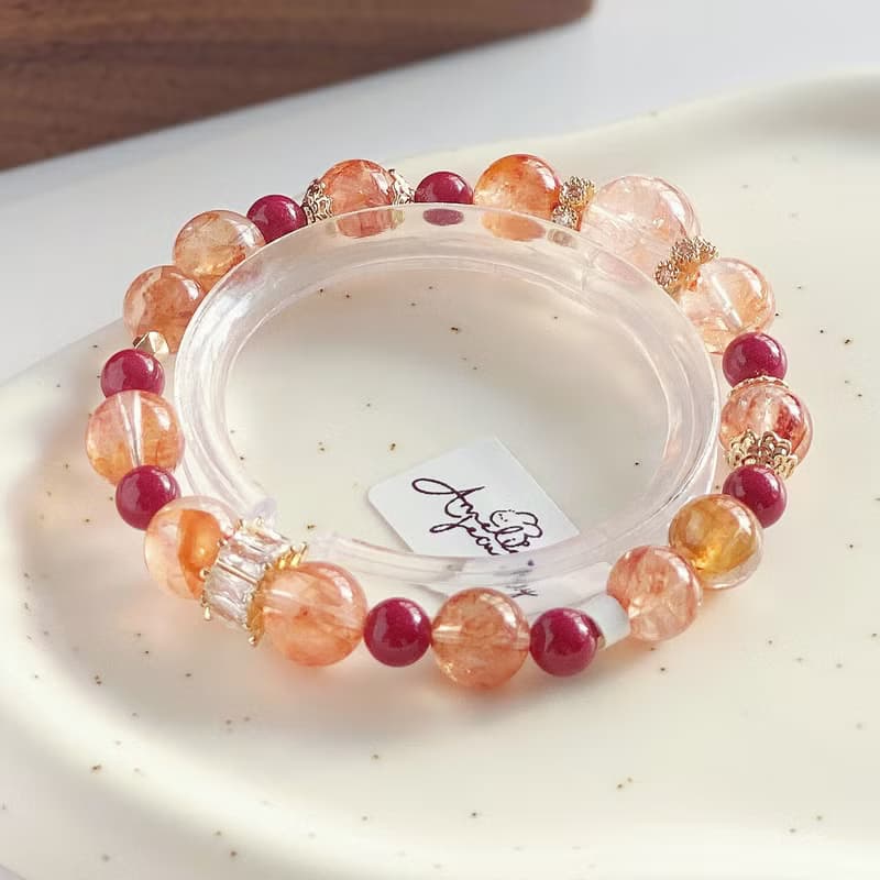 Amelia Jewelry丨摩羯座丨收藏級血砂膠花原創設計手鍊丨星座手鍊