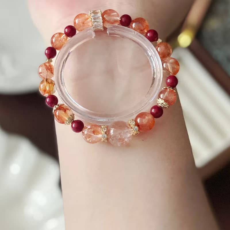 Amelia Jewelry丨摩羯座丨收藏級血砂膠花原創設計手鍊丨星座手鍊