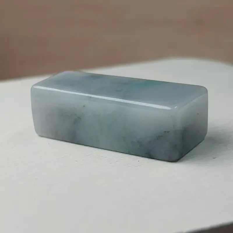 飄烏雞翡翠印章| 天然緬甸玉A貨翡翠 | 送禮