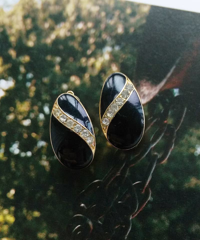 Vintage Jewelry 西洋古董飾品 TRIFARI 典雅 夾式耳環