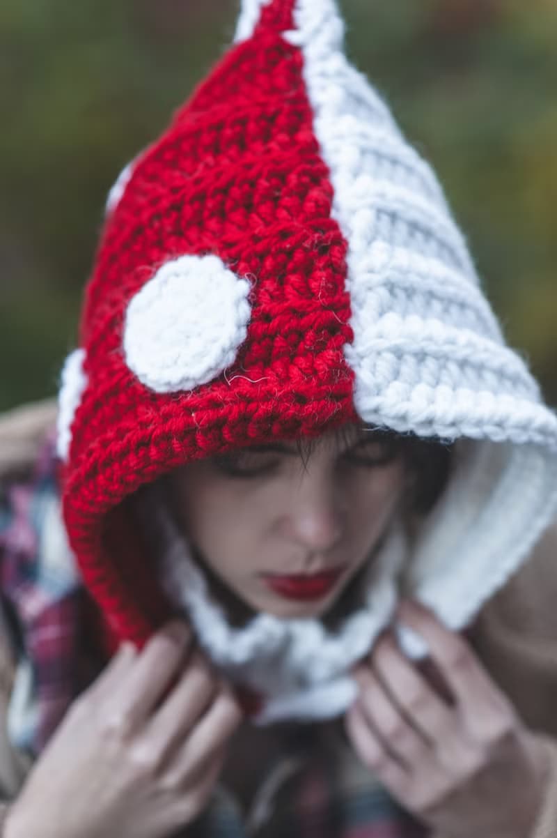 Toadstool pointed hat, Red amanita mushroom hat, Crochet mushroom hooded cowl
