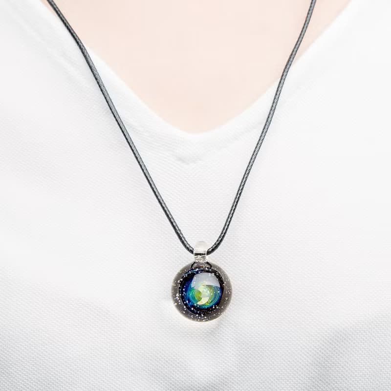 【原創宇宙琉璃項鍊】日本銀河玻璃吊墜聖誕星空送禮生日飾品禮物
