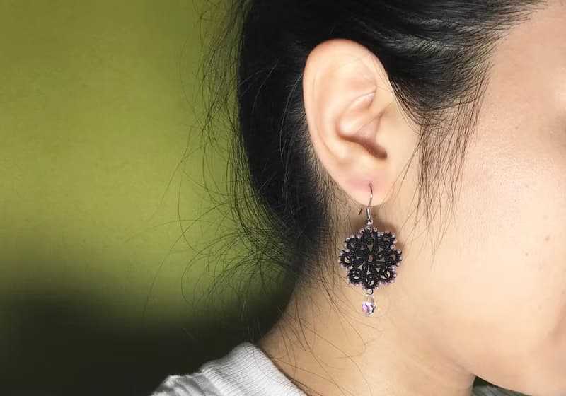 手織蕾絲水晶耳環(黑色) /禮物 / Swarovski水晶 / tatting / 客