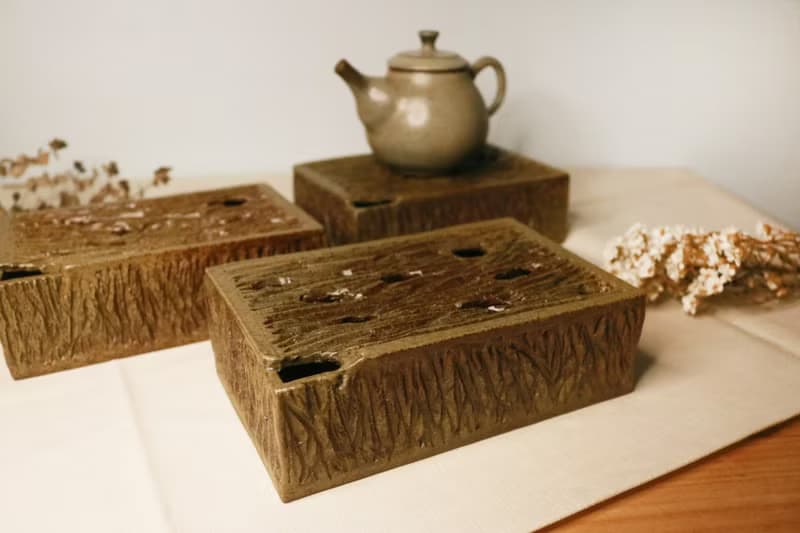 幽綠斑駁李灰壺承