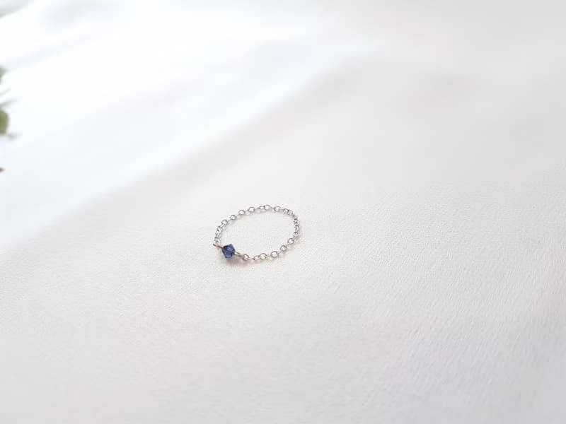 小水晶 細鍊 鍊戒 (海洋藍)