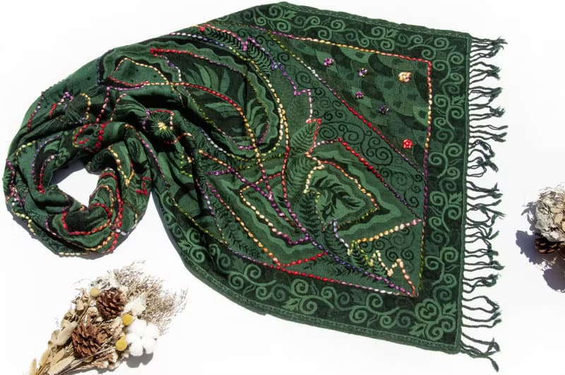 喀什米爾Cashmere/水煮羊毛披肩/針織圍巾/刺繡圍巾/羊絨披巾-花