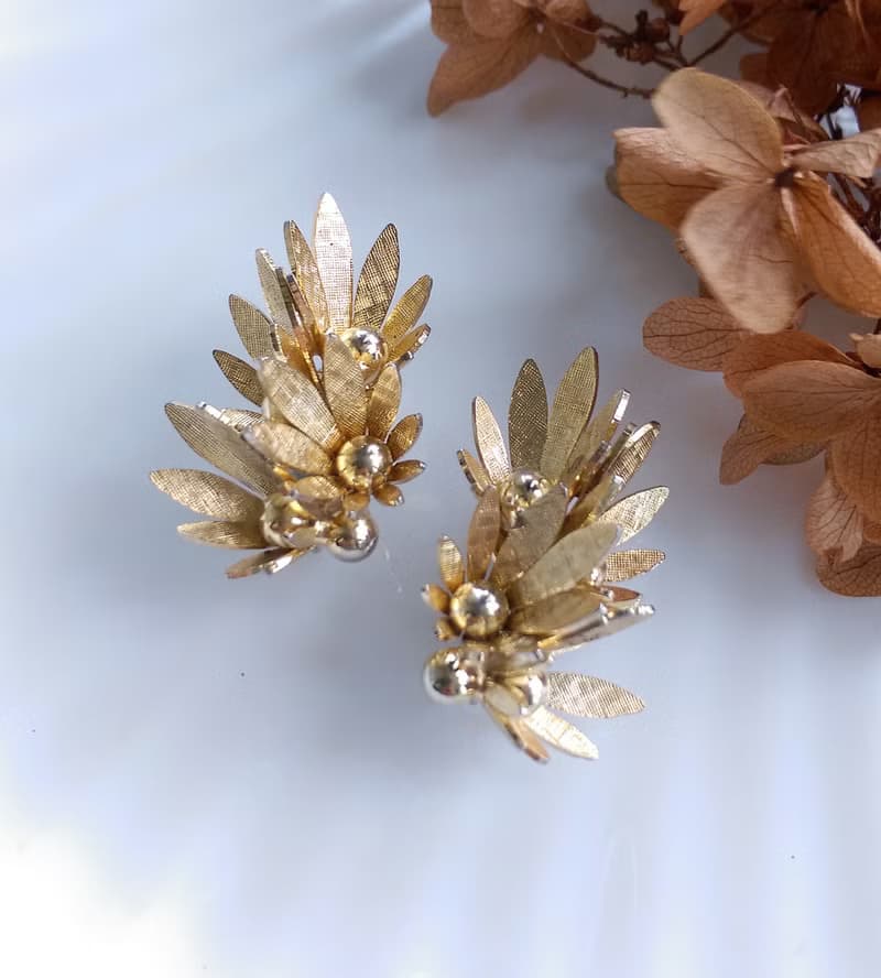 Vintage Jewelry 西洋古董飾品 立體 金針葉 夾式耳環