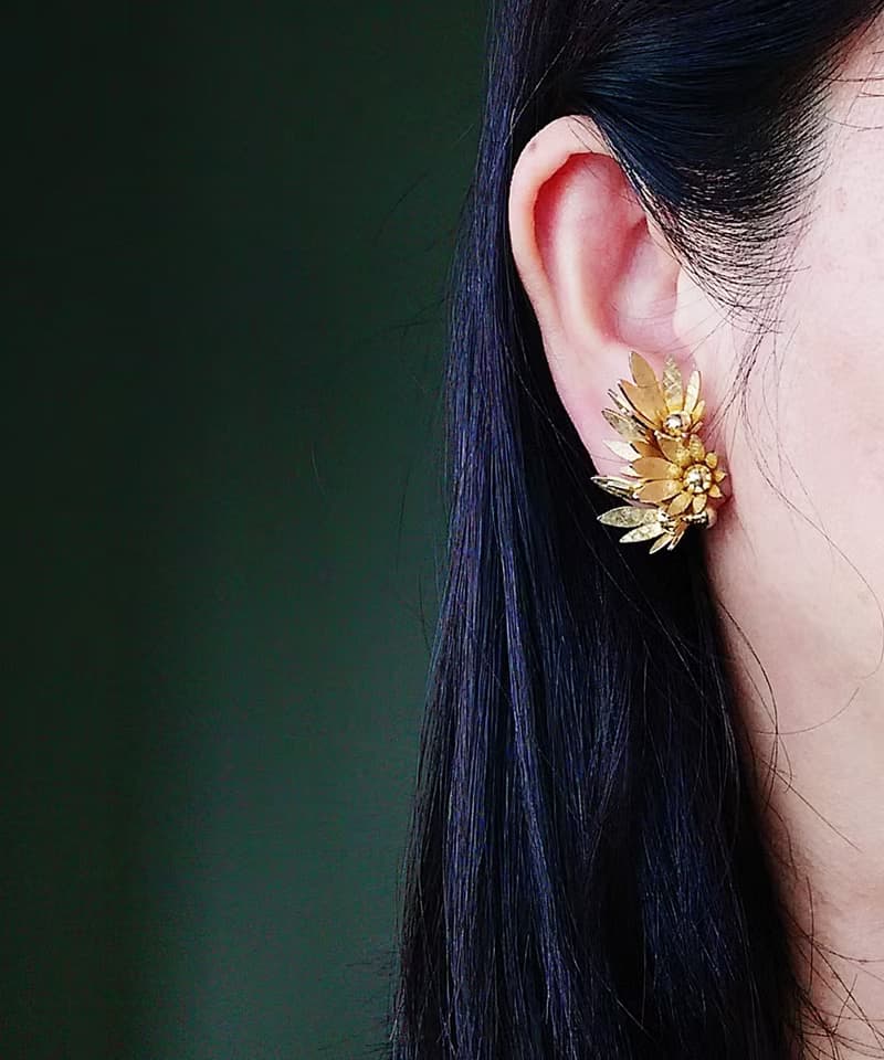 Vintage Jewelry 西洋古董飾品 立體 金針葉 夾式耳環