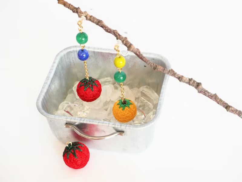 tachibanaya earrings TEMARI de トマト ミカン アシンメトリー Fruits Vegetables Red Orange 耳環
