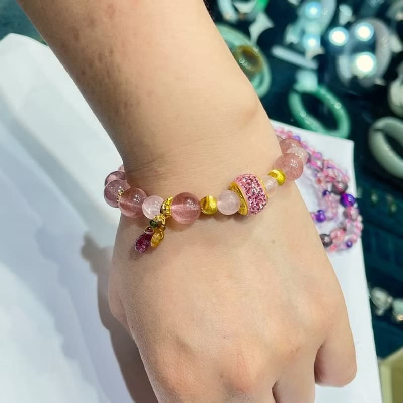 寶麗金珠寶-粉紅琉璃珠黃金造型手鍊