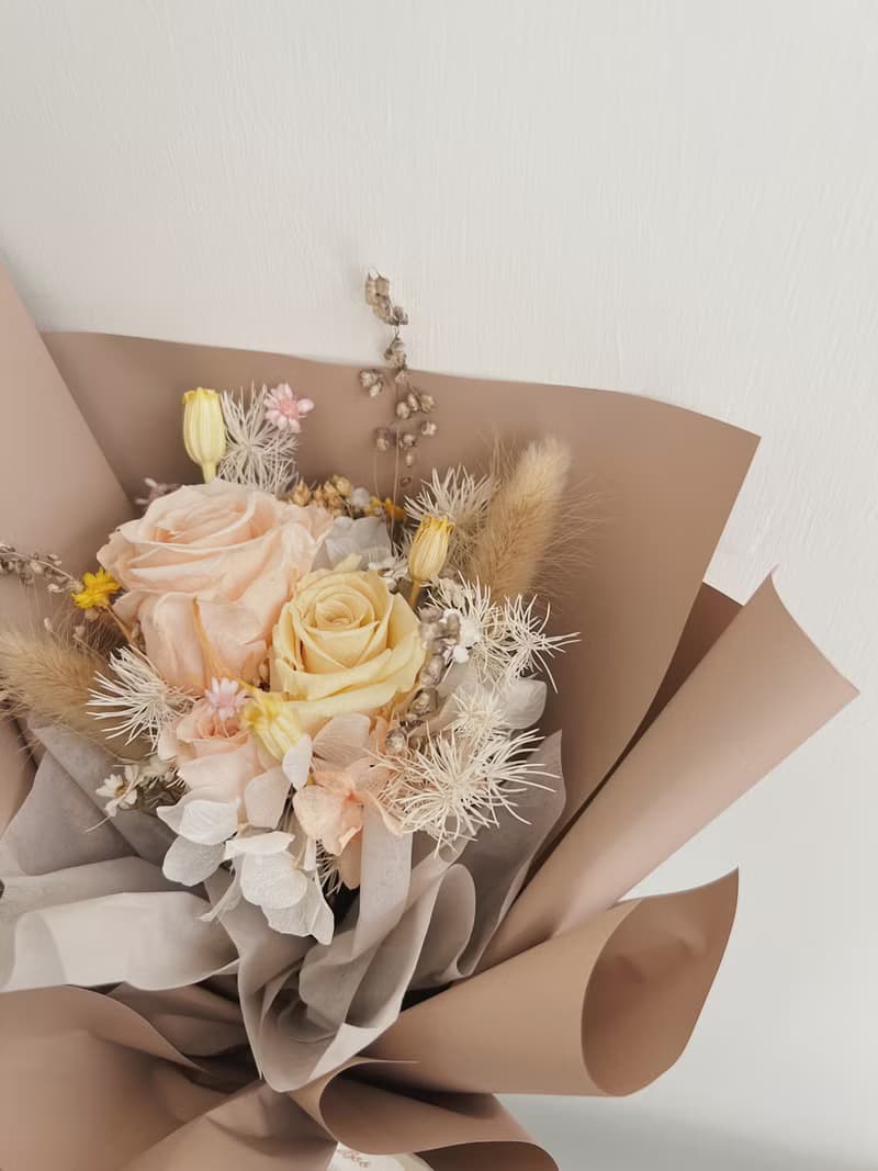 【永生玫瑰花花束】• 情人節/永生玫瑰花/永生玫瑰花花束/玫瑰花