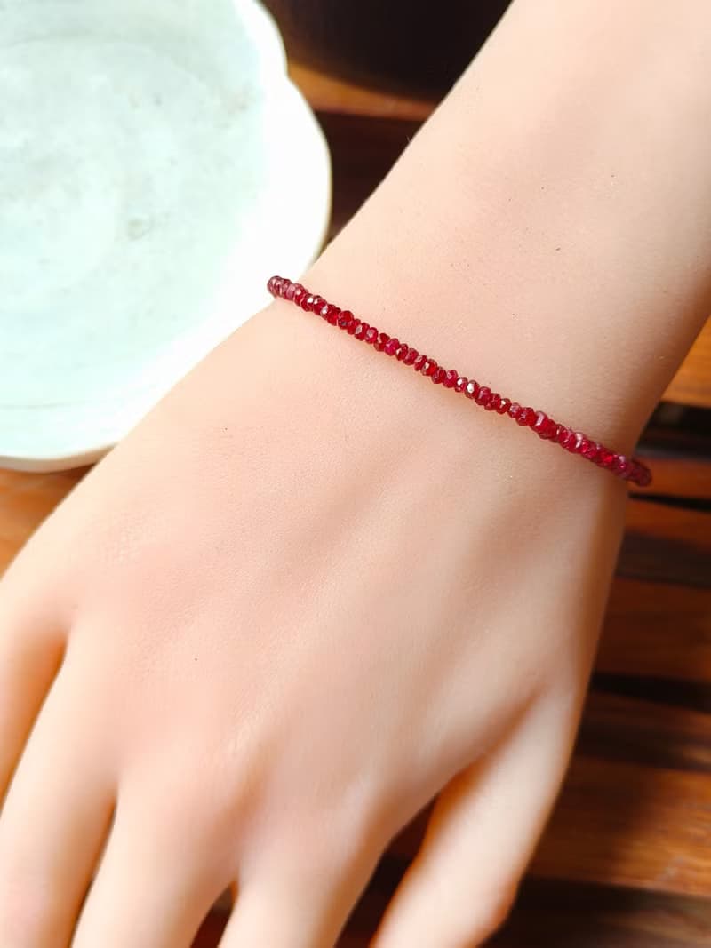 赤心守念 天然紅尖晶石手鍊 純淨能量 簡約設計