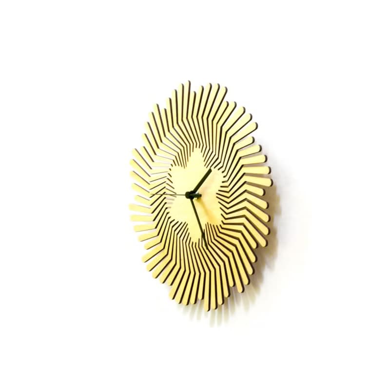 Supernova 天然 - 手工製天然木鐳射切割掛鐘