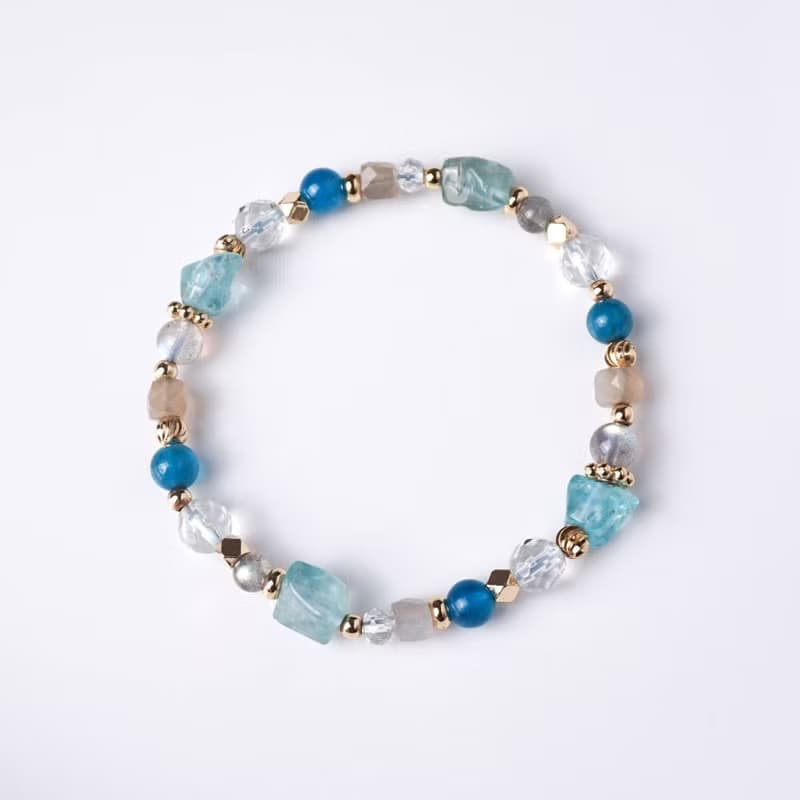 天空之鏡 // 藍磷灰石白水晶月光石拉長石 手鍊 // 溝通表達 療癒
