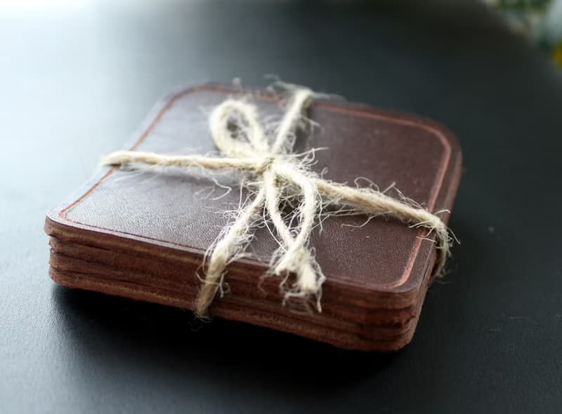 Genuine Leather Coaster Set of 4 Coasters Dark brown Drink Coaster square Saddle