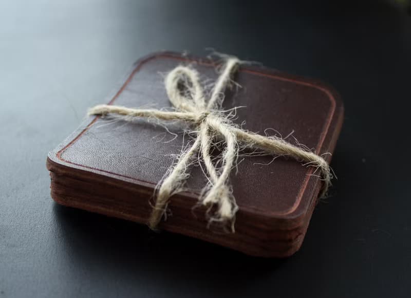 Genuine Leather Coaster Set of 4 Coasters Dark brown Drink Coaster square Saddle