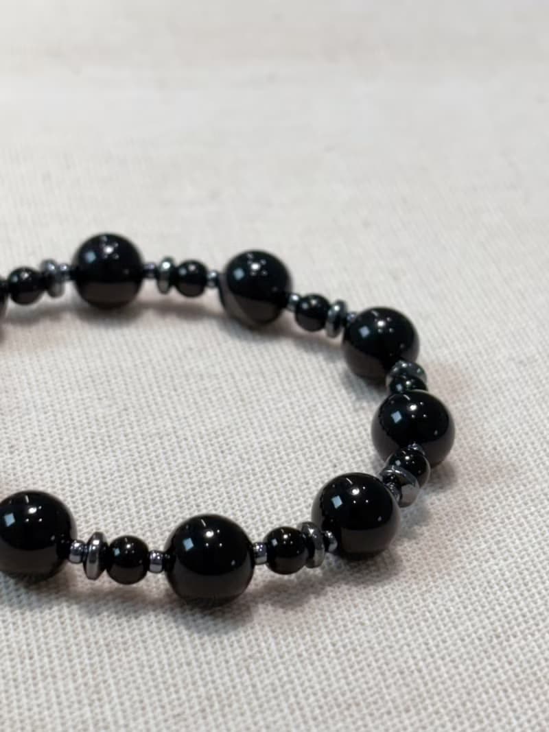 Silky Black Gemstone Bracelet 038