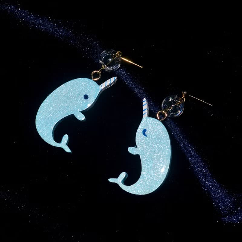 自由海洋 藍色獨角鯨不對稱表情設計耳環耳飾 海洋生物
