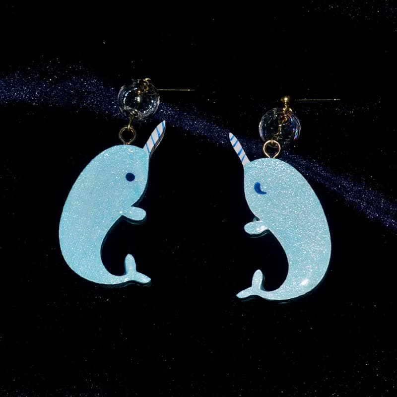 自由海洋 藍色獨角鯨不對稱表情設計耳環耳飾 海洋生物