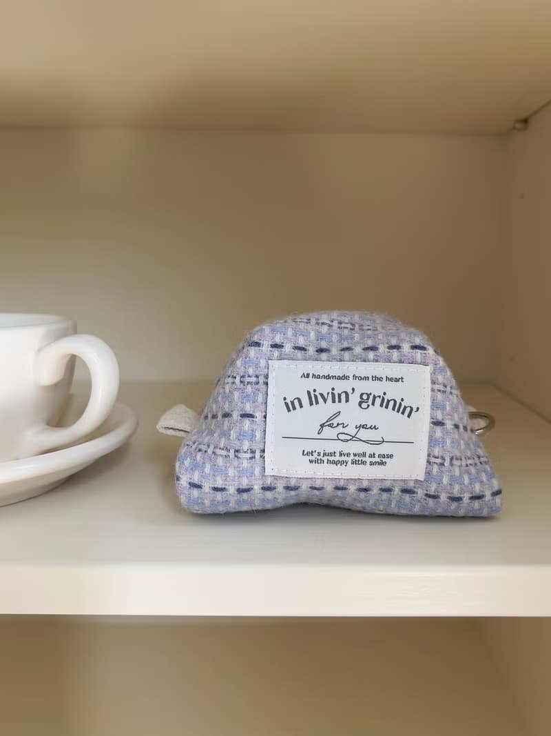 blueberry yogurt pouch S