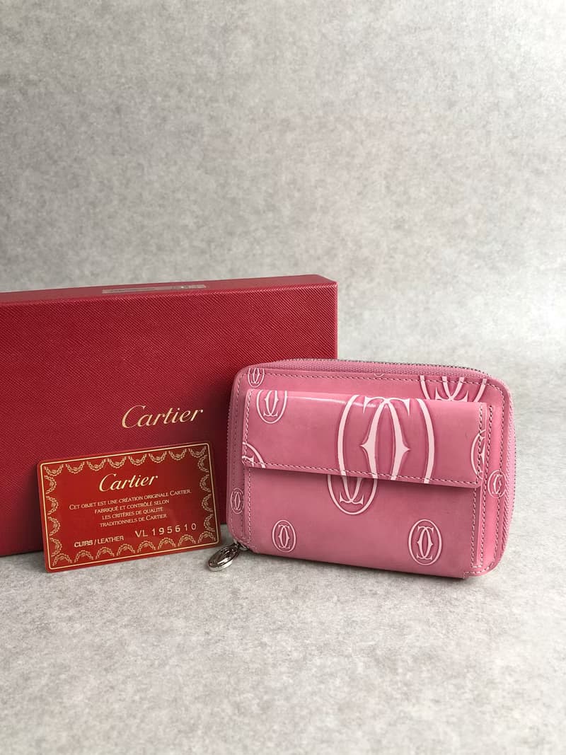 【 日本直送　名牌中古包 】Cartier カルティエ ハッピーバースデー 財布 ピンク エナメルレザー 二つ折り財布 vintage akkt2f