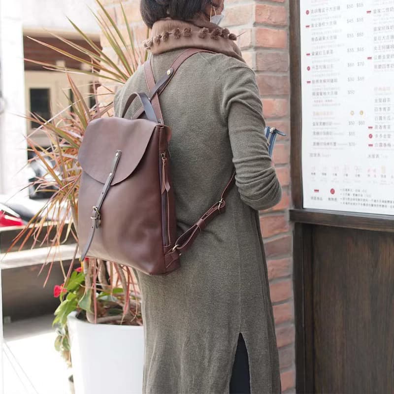日本都會 俐落質感牛革後背包 Made in Japan by Less Design