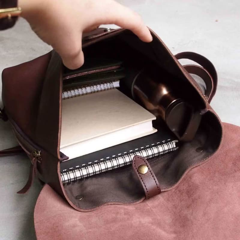 日本都會 俐落質感牛革後背包 Made in Japan by Less Design