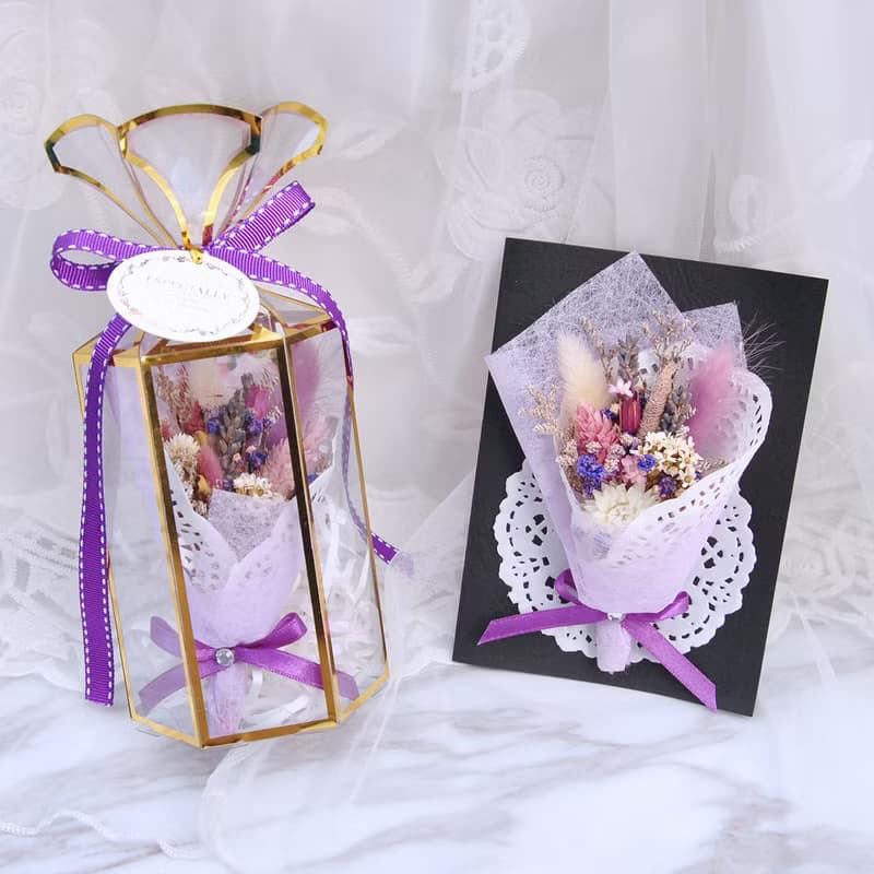 Goody Bag - 迷你乾燥花束(中)+卡片禮盒組 生日禮物 聖誕禮物