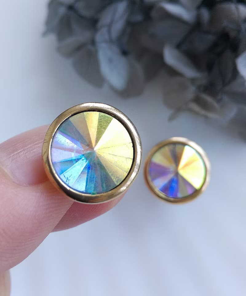 Vintage Jewelry 西洋古董飾品 AVON 摩登 簡約風格 夾式耳環