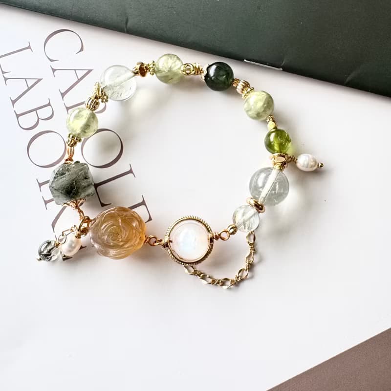 阿拉善玫瑰花設計 綠幽靈 橄欖石 綠祖母晶 月光石 招財助事業