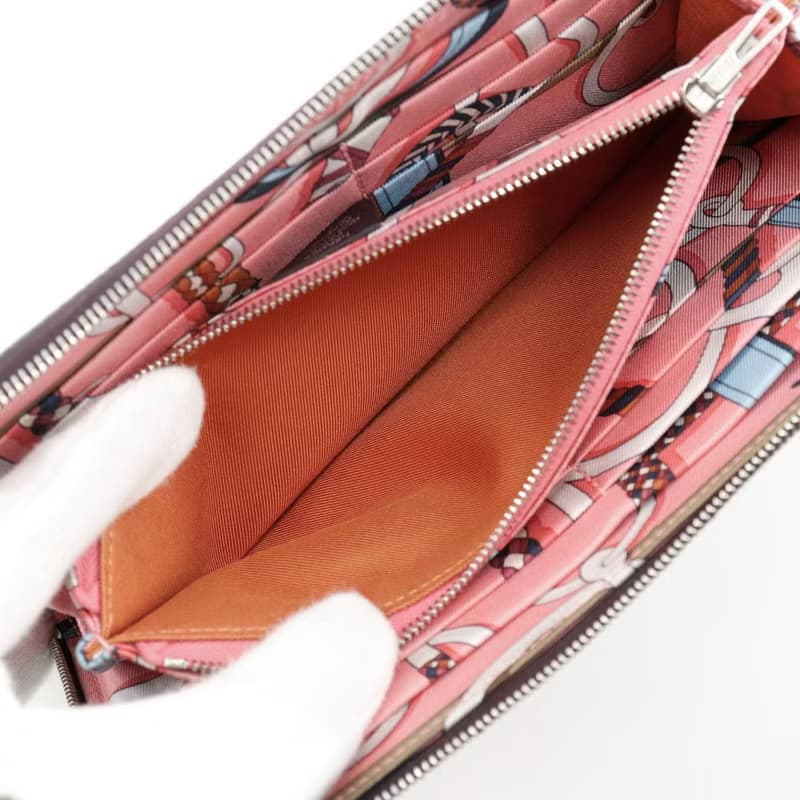 【日本直送】エルメス HERMES アザップロングシルクイン 長財布 ヴォーエプソン カシス 紫 D レディース【中古】