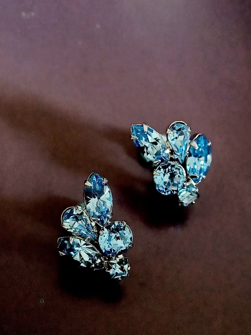 vintage jewelry  氣質佳人晶透藍色萊茵鑽 夾式耳環