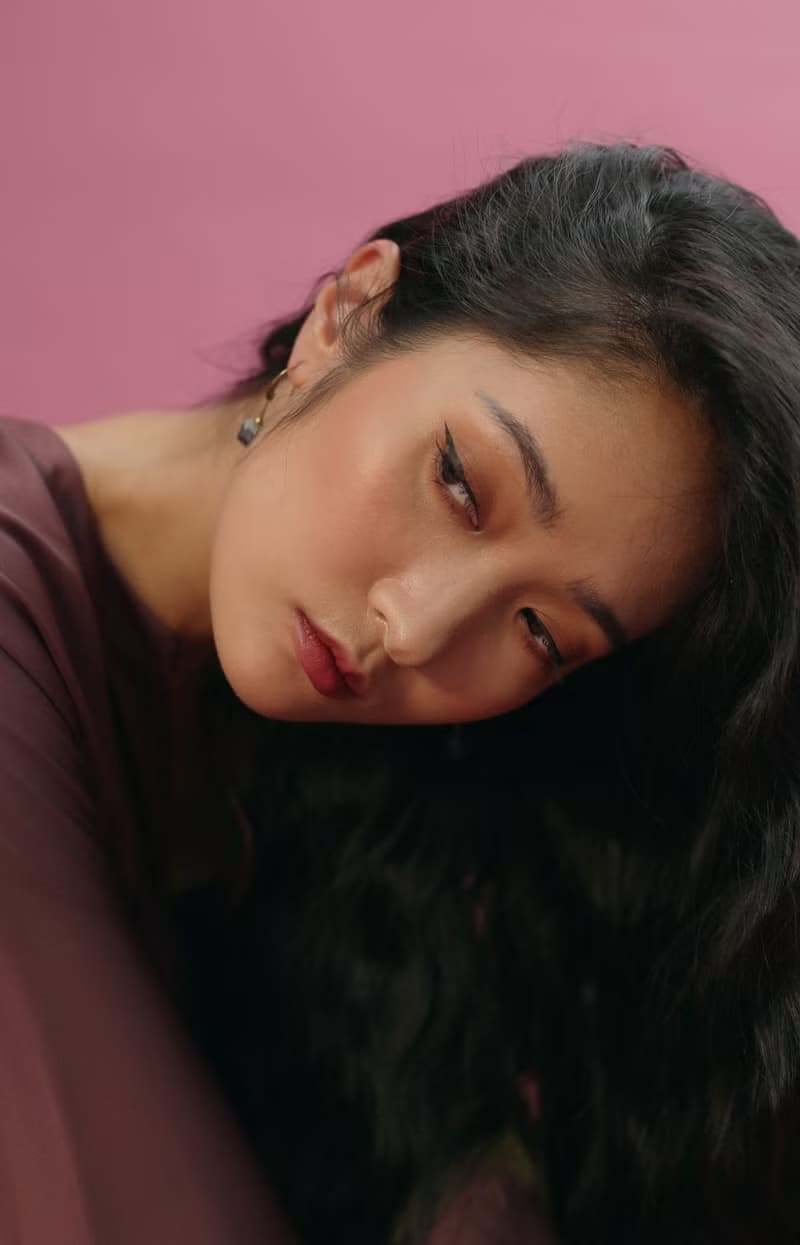 融彩水滴玻璃珠 黃銅彎月耳鉤 湛藍