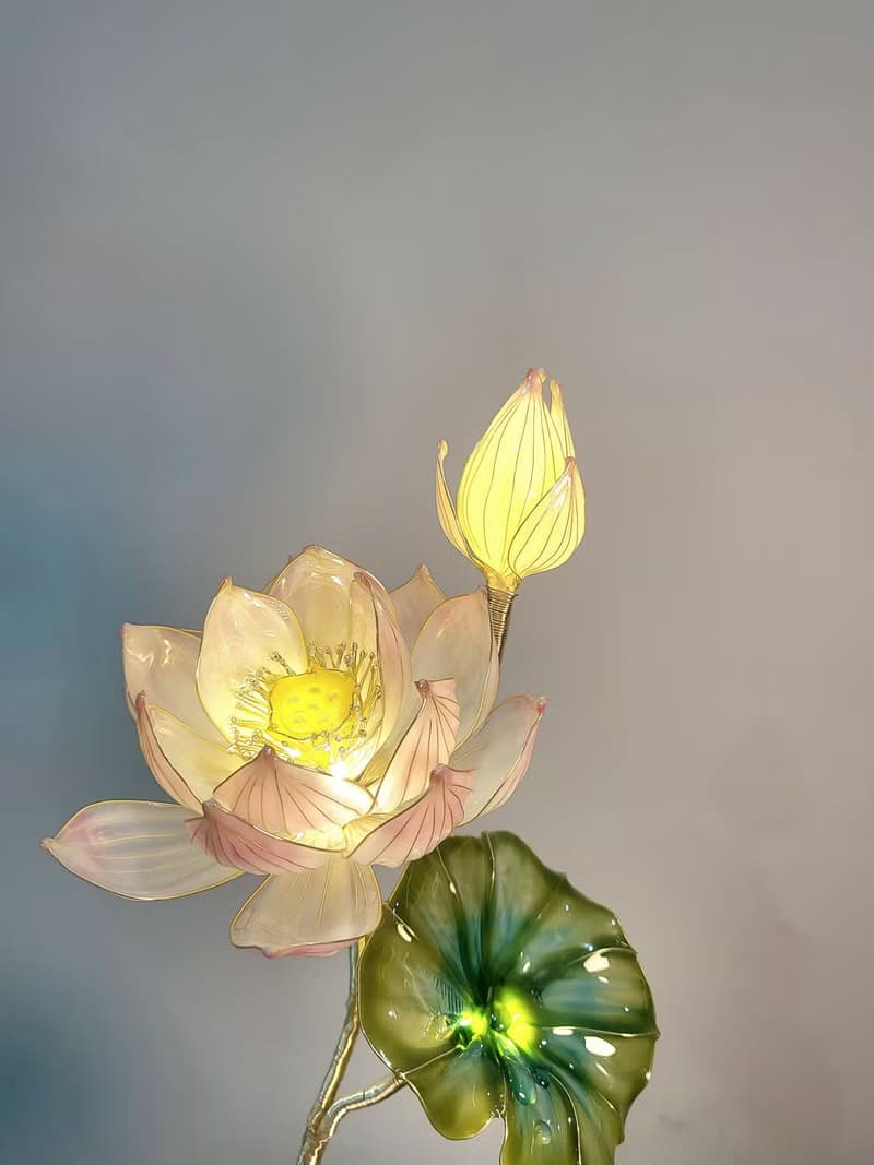 夏荷 • 沾浸藝術花燈【閒逛花間系列】綠白色。小夜燈。生日禮物