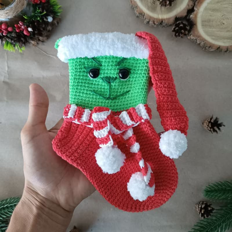 【數位】Crochet pattern Christmas stocking Grinch, Christmas amigurumi stocking