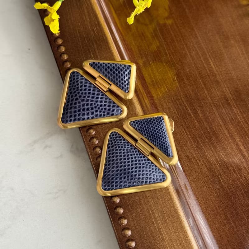 中古孤品 Loewe 羅意威 皮革 耳夾