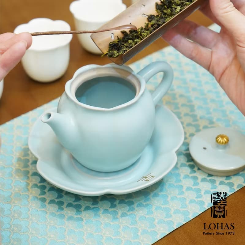 陸寶 吉相伴茶組 天青色 1壺1海6杯+壺承 茶具組
