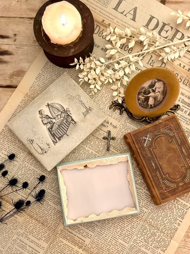 30667 罕見美麗的法國古董新生兒巧克力餅乾洗禮盒