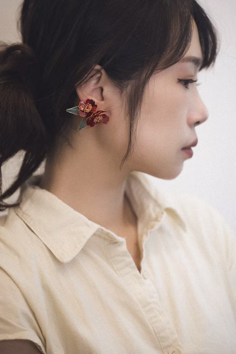 椿花 山茶花 不對稱耳環 水晶花 樹脂花 耳環耳夾