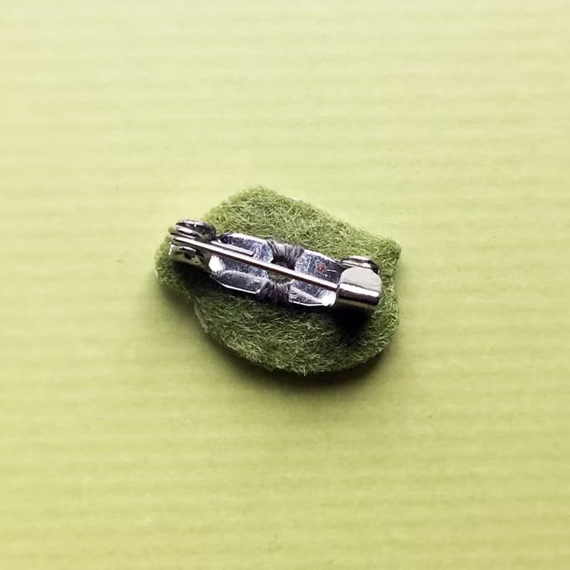 | 舊款出清5折 | 迷你手工刺繡胸針/別針 秋天的幾何系列04
