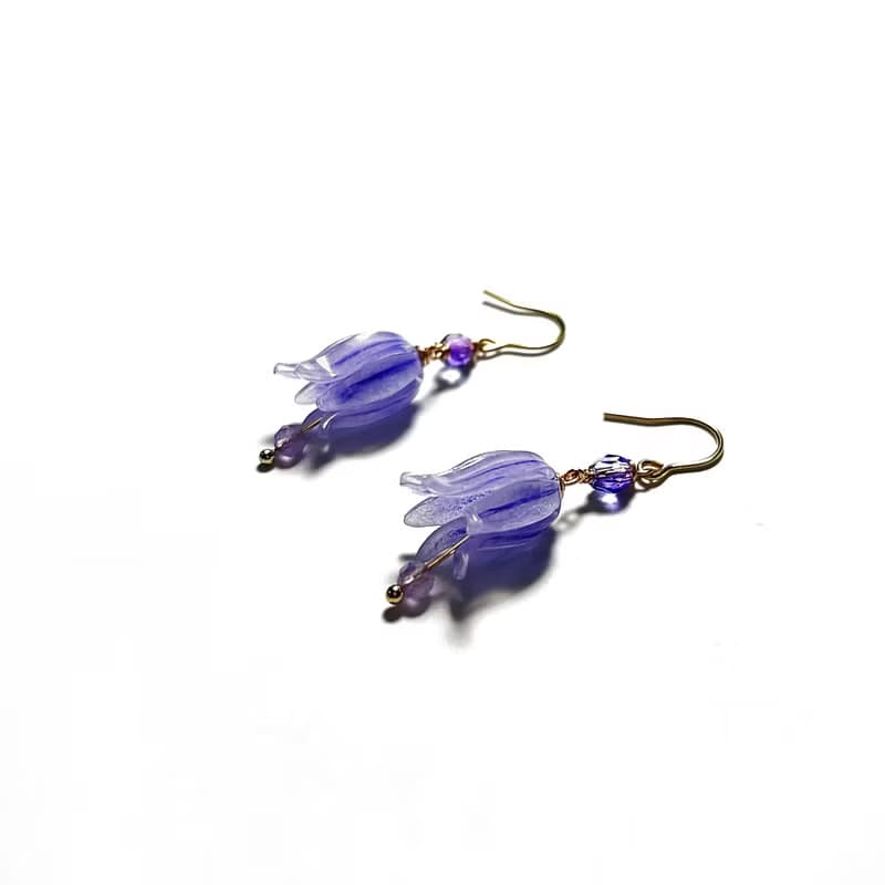 【微縮花房】藍鈴花。樹脂耳環。浪漫藍霧紫。可改耳夾。