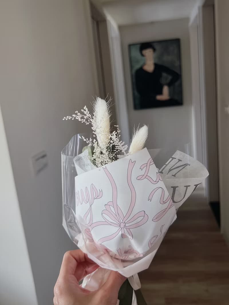 單朵永生白玫瑰花束