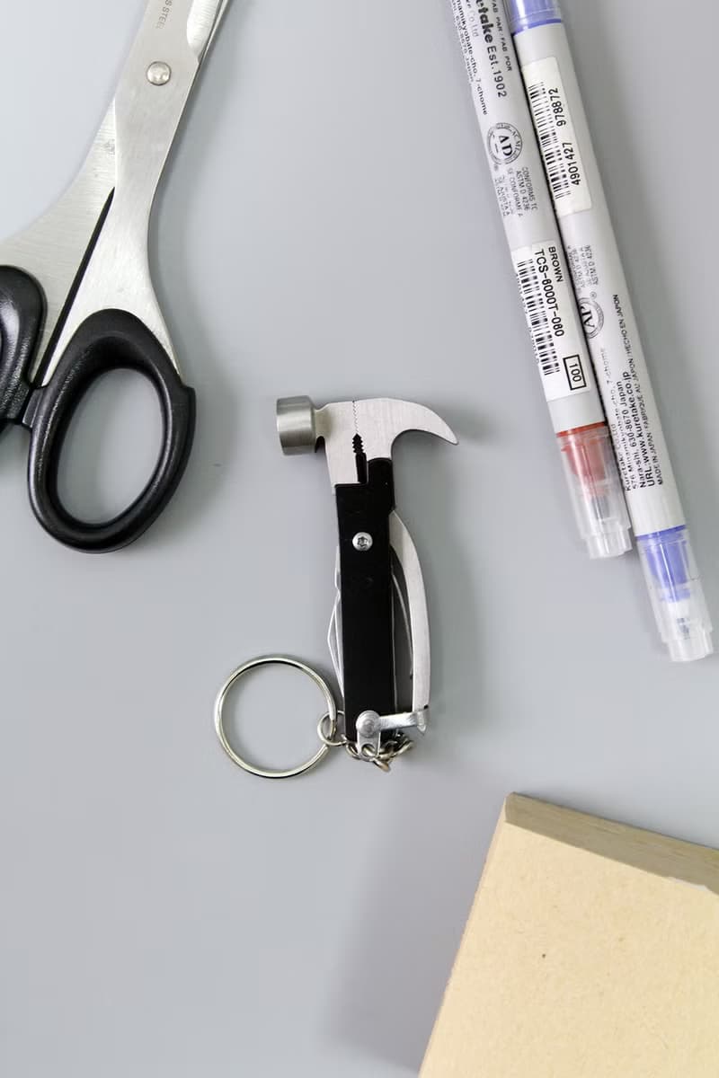 英國Gentlemen's Hardware便攜迷你小鐵鎚多功能鑰匙圈工具組