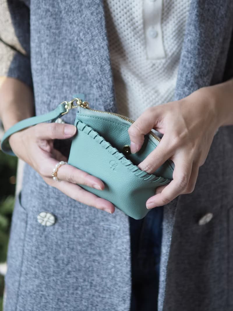 Pie (Aqau) :  Multi-purpose bag, Leather wallet, pouch , Soft leather