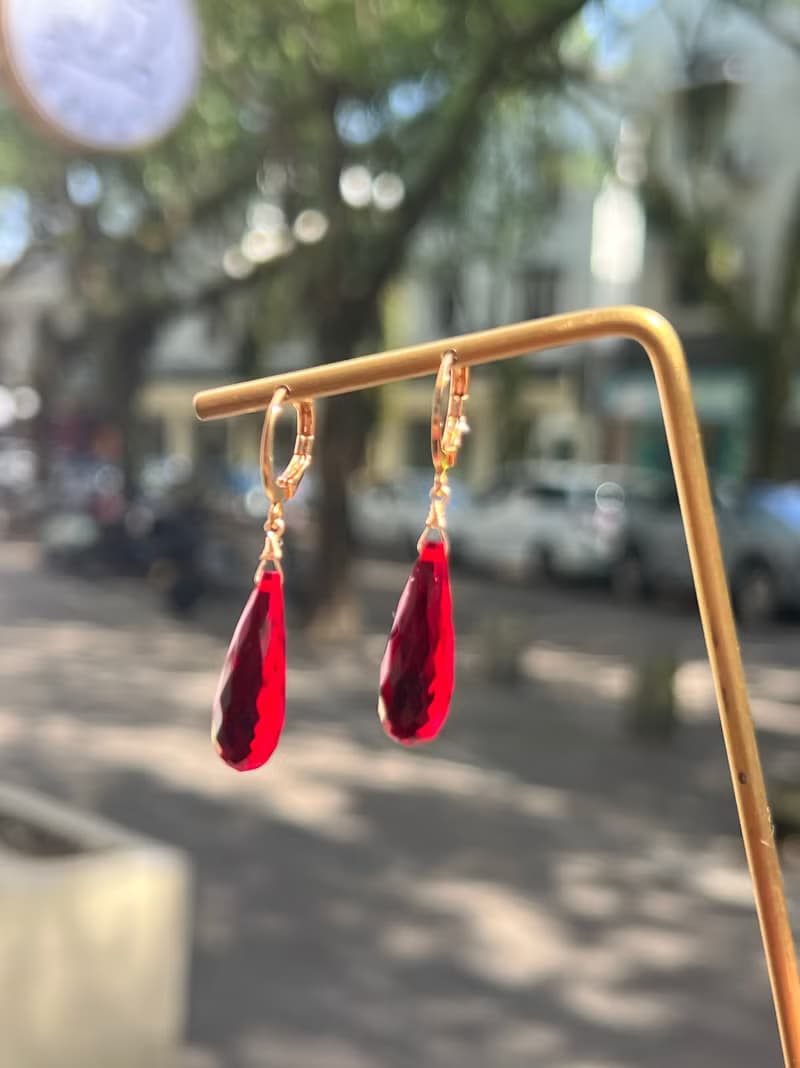 hionion 原創設計耳飾小眾水滴正紅色耳環新年耳扣耳夾精美簡約